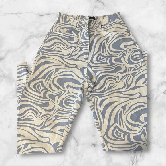 Simple Society Denim - Simple Society Baggy High Rise Light Wash Butterfly Print Jeans Y2K Women's 5/27